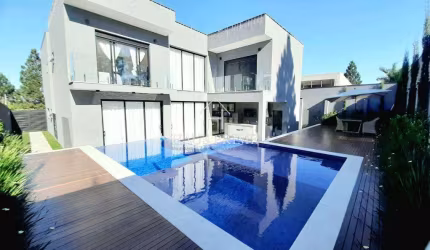 Venda | Casa com 442 m², 5 dormitórios, 6 vagas. Granja Viana SP