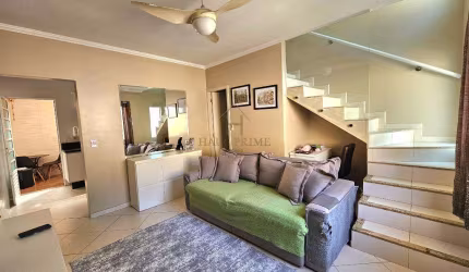 Casa à venda em Cotia, Jardim Colibri, com 2 quartos, com 64 m², Condomínio Residencial Napoles