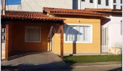 Casa para Venda em Sorocaba, Lopes de Oliveira, 2 dormitórios, 1 banheiro, 2 vagas