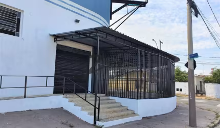 Prédio à venda na Rua dos Lilazes, 48, Jardim das Bandeiras, Campinas, 427 m2 por R$ 1.690.000