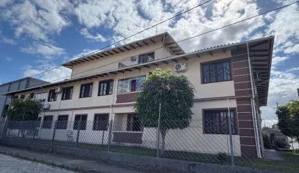 Porteira Fechada - 2 quartos com Suíte - São José