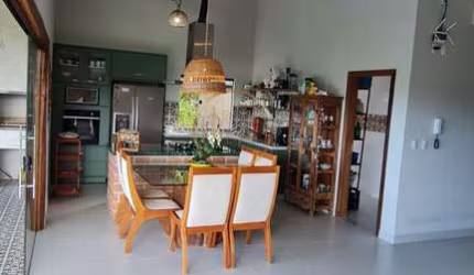 Casa 3 Dormitórios à Venda em Nova Cabrália - R$800k