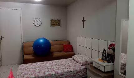 Triplex em Condomínio Fechado