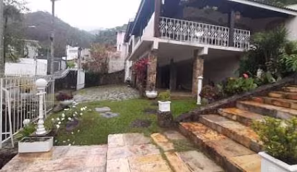 Casa com 3 dormitórios à venda, 361 m² por R$ 2.200.000,00 - Portal da Olaria - São Sebastião/SP
