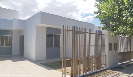 Casa 3 dormitórios para Venda em Maringá, Jardim Everest, 3 dormitórios, 1 suíte, 1 banheiro, 2 vagas
