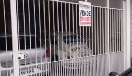 Casa a venda com 3 quartos no Jardim Monte Kemel