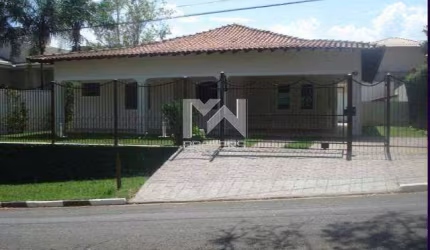 Casa à venda no Condomínio Estância Marambaia em Vinhedo - SP