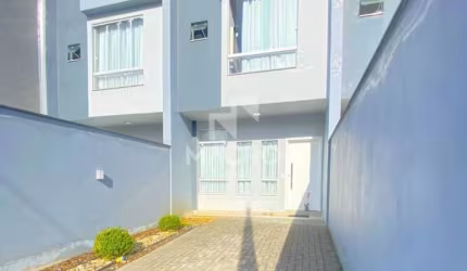 Geminado |  Três Rios do Norte | 2 suítes | 92m²