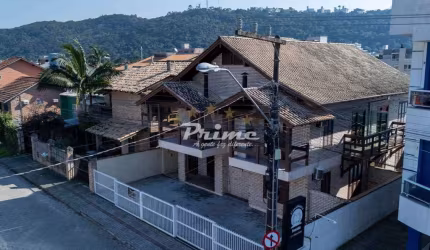 POUSADA À VENDA - CENTRO - BOMBINHAS/SC