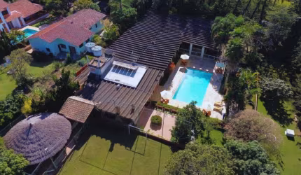 Chacara no interior de Sp entre Jundiaí e Itu (50min de São Paulo) com 6 suítes piscina hidromassagem área gourmet lareira