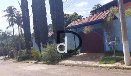 Casa com 4 dormitórios à venda, 450 m² por R$ 1.100.000,00 - Residencial Recanto dos Canjaranas - Vinhedo/SP
