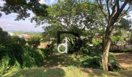 Terreno à venda no Condomínio Marambaia, em Vinhedo/SP!!