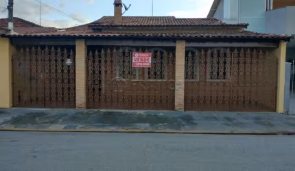 Ótima casa térrea para venda