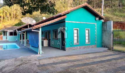 Chácara em condomínio fechado Santa Branca