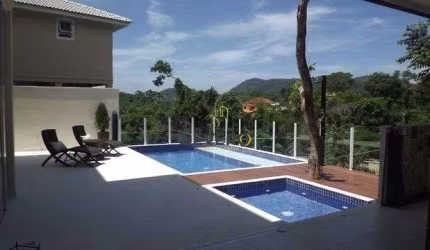 Casa em Condomínio 4 quartos no Sapê