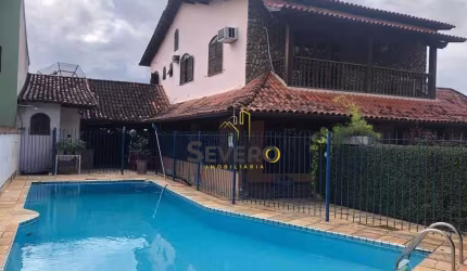 Casa próxima ao centro de SG- Residencial e comercial.