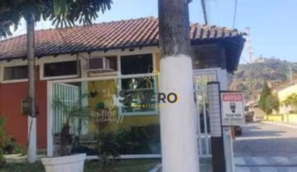 Casa de 3 quartos duplex no Condomínio Beija Flor 2