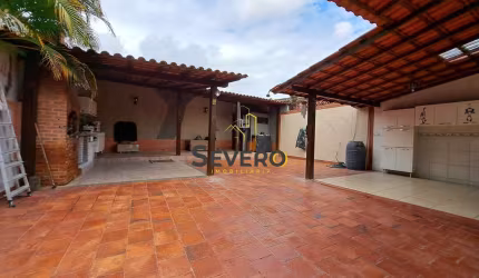 Casa 2 quartos no Colubande