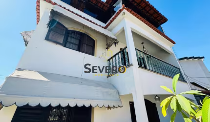 Casa à venda no bairro Centro - São Gonçalo/RJ