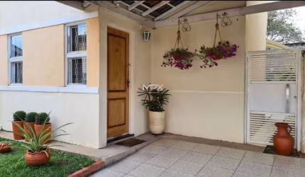 Casa em condomínio fechado com 2 quartos à venda no Parque Orlanda I, Piracicaba  por R$ 260.000