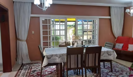 Sobrado com 4 dormitórios à venda, 360 m² por R$ 671.000,00 - Sumaré - Alvorada/RS