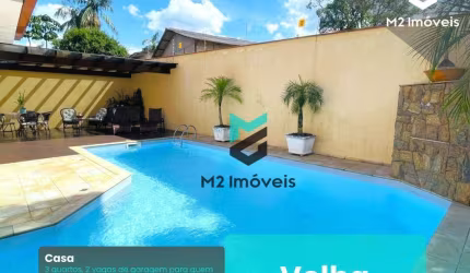 Belíssima casa com  piscina, 3 dormitórios à venda, 294 m² - Velha - Blumenau/SC