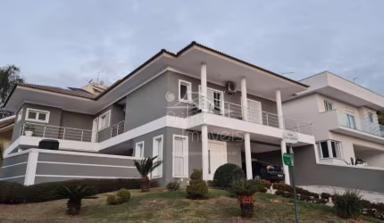 Casa para locação e venda no Condomínio Arujá 5