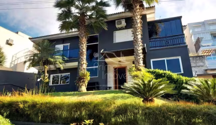 Casa para venda no Condomínio Arujá Hills III
