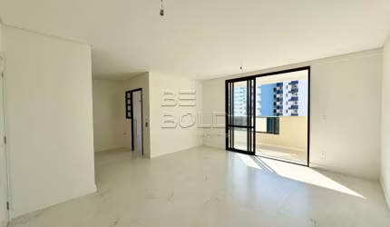 Apartamento com 2 quartos à venda na Avenida Presidente Nereu Ramos, 991, Campinas, São José por R$ 919.000