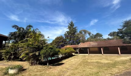 Casa com 3 quartos à venda, 650 m² ( Área total de 2.350m²) - Quinta dos Angicos - Cotia/SP