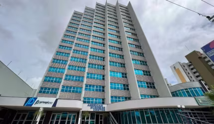 Sala comercial com aproximadamente 47m² no bairro Alvorada