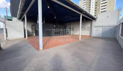 Salão comercial com 220m² no bairro Morada do Ouro