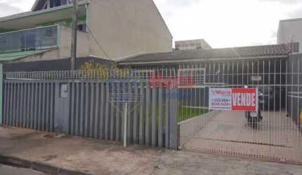 Casa com 2 quartos à venda na Rua Rafael Ferreira de Lima, 111, Maracanã, Colombo, 140 m2 por R$ 296.000