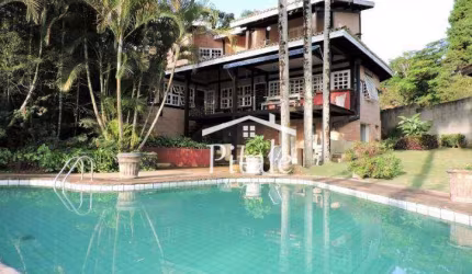 Casa com 2 dormitórios à venda, 386 m² por R$ 1.749.000,00 - Chácara Moinho Velho - Carapicuíba/SP