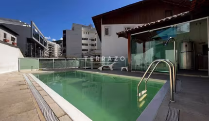 Casa à venda, 4 quartos, 2 suítes, 3 vagas, Várzea - Teresópolis/RJ