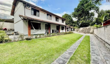Casa em Condomínio à venda, 5 quartos, 3 suítes, 6 vagas, Centro - Guapimirim/RJ