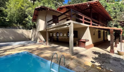 Casa à venda, 4 quartos, 1 suíte, 2 vagas, Albuquerque - Teresópolis/RJ