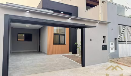 Casa com 2 dormitórios à venda, 93 m² por R$ 690.000,00 - Jardim Vale Verde - Jundiaí/SP