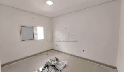 Casa residencial disponível para locação no bairro Bosque dos Buritis em Uberlândia-MG