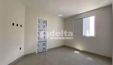 Casa residencial disponível para venda no bairro Jardim Inconfidência em Uberlândia-MG