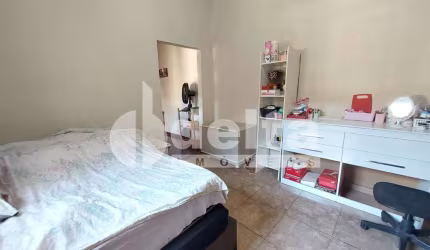Casa Residencial disponível para venda no bairro Shopping Park em Uberlândia-MG.