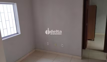 Casa disponível para Locação no bairro Jardim Ipanema em Uberlândia-MG