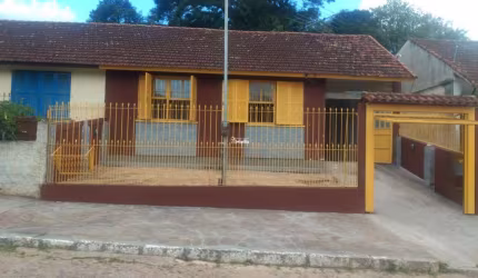 CASA NO BAIRRO IPÊ VIAMÃO-RS