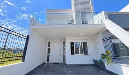 Casa para venda  no Bairro Hípica em Porto Alegre