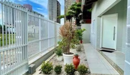 Casa com 3 dormitórios à venda, 147 m² por R$ 1.500.000,00 - Itacolomi - Balneário Piçarras/SC