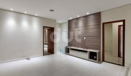 Casa com 3 quartos à venda na Rua Alcides Barel, 742, Jardim Ipaussurama, Campinas, 247 m2 por R$ 850.000