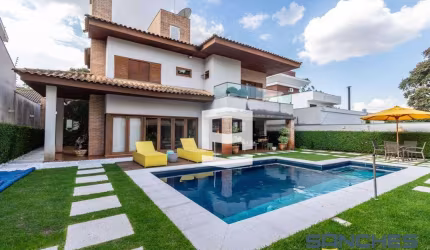 Casa com 3 dormitórios à venda, 500 m² por R$ 2.950.000,00 - Residencial Jaboti - Apucarana/PR