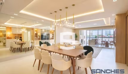 Apartamento semimobiliado com 3 suítes, localizado no Centro - R$1.707.000,00