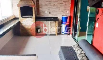 Cobertura com 3 dormitórios à venda, 160 m² por R$ 900.000,00 - Centro - Cabo Frio/RJ