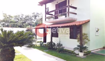 Casa com 3 dormitórios à venda, 136 m² por R$ 670.000,00 - Portinho - Cabo Frio/RJ